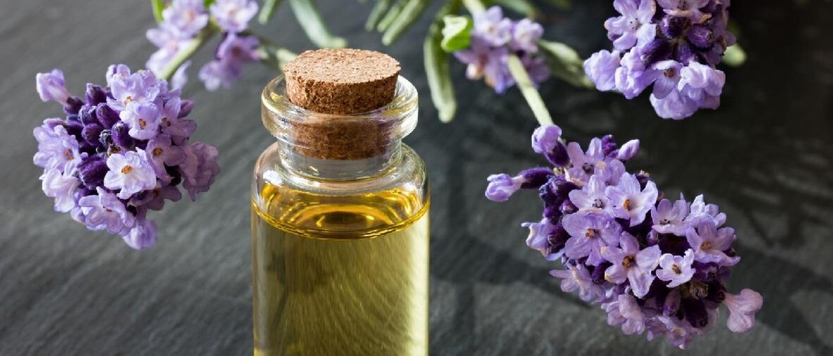 Το έλαιο λεβάντας δίνει μια όμορφη επιδερμίδα